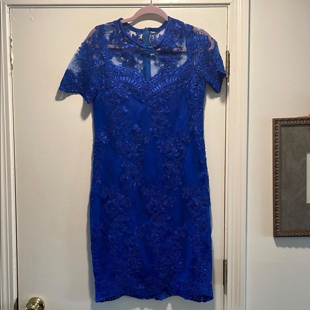 Blue Lace Sheath Dress - Elegant Women's Cocktail Dress